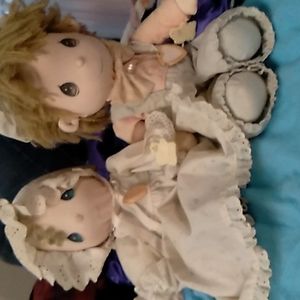 Precious moments plush pair